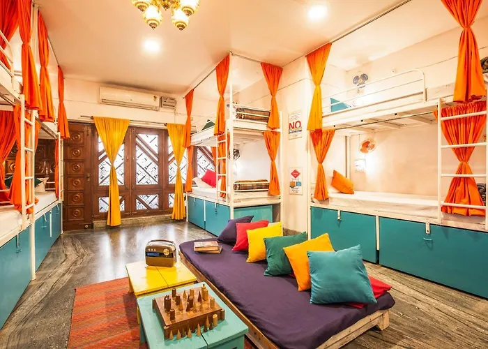 Gostops Lite Varanasi